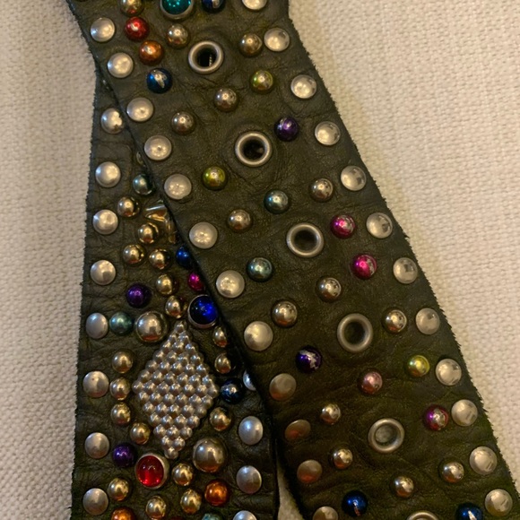 Sandcastle Original Studded Leather Belt - Picture 3 of 11